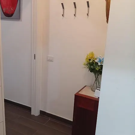 Emilia Villa *